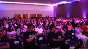 Seminário reúne profissionais para qualificação na educação especial no PR