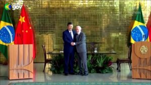 Investimentos chineses mudam de foco no Brasil e chegam ao consumidor final