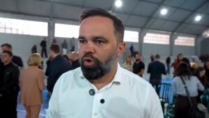 Nova escola é inaugurada em Fazenda Rio Grande