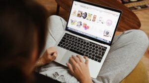 ‘Taxa das blusinhas’ preserva 135 mil empregos e R$20 bilhões na economia brasileira