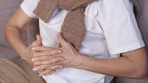 Menopausa: entenda as mudanças e os sintomas que vão além do calorão