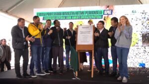 Governador do Paraná entrega nova APAE e anuncia mais R$ 8 milhões para Prado Ferreira