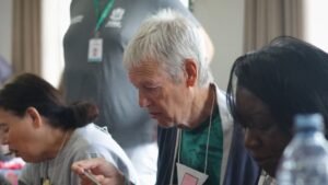 Curso para cuidador de idosos é oferecido em Belo Horizonte