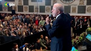 Lula reforça a defesa pelo fim da escala de trabalho 6×1