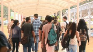 Vagas para fiscais de provas pagam até R$ 864,00 por dia