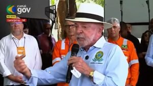 Lula defende soberania brasileira após decisão dos EUA de classificar facções como grupos terroristas