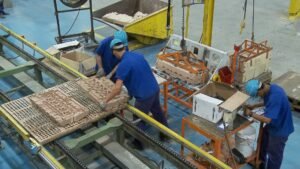 Brasil gera 72.960 empregos em maio, menor saldo desde o início da pandemia