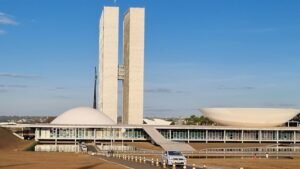 Rodrigo Pacheco assume vaga no Tribunal de Contas da União